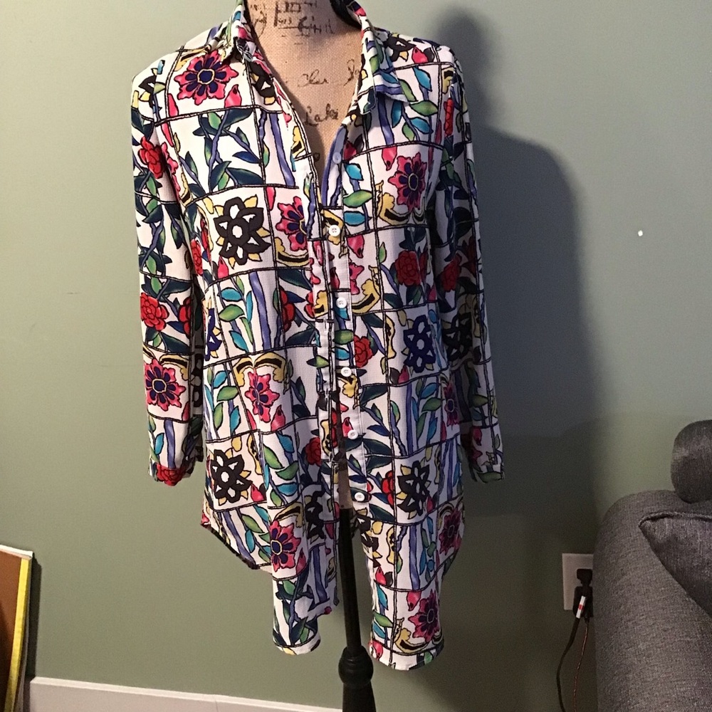 Derek Heart♥️ Floral Button Down Shirt Size S Preowned
